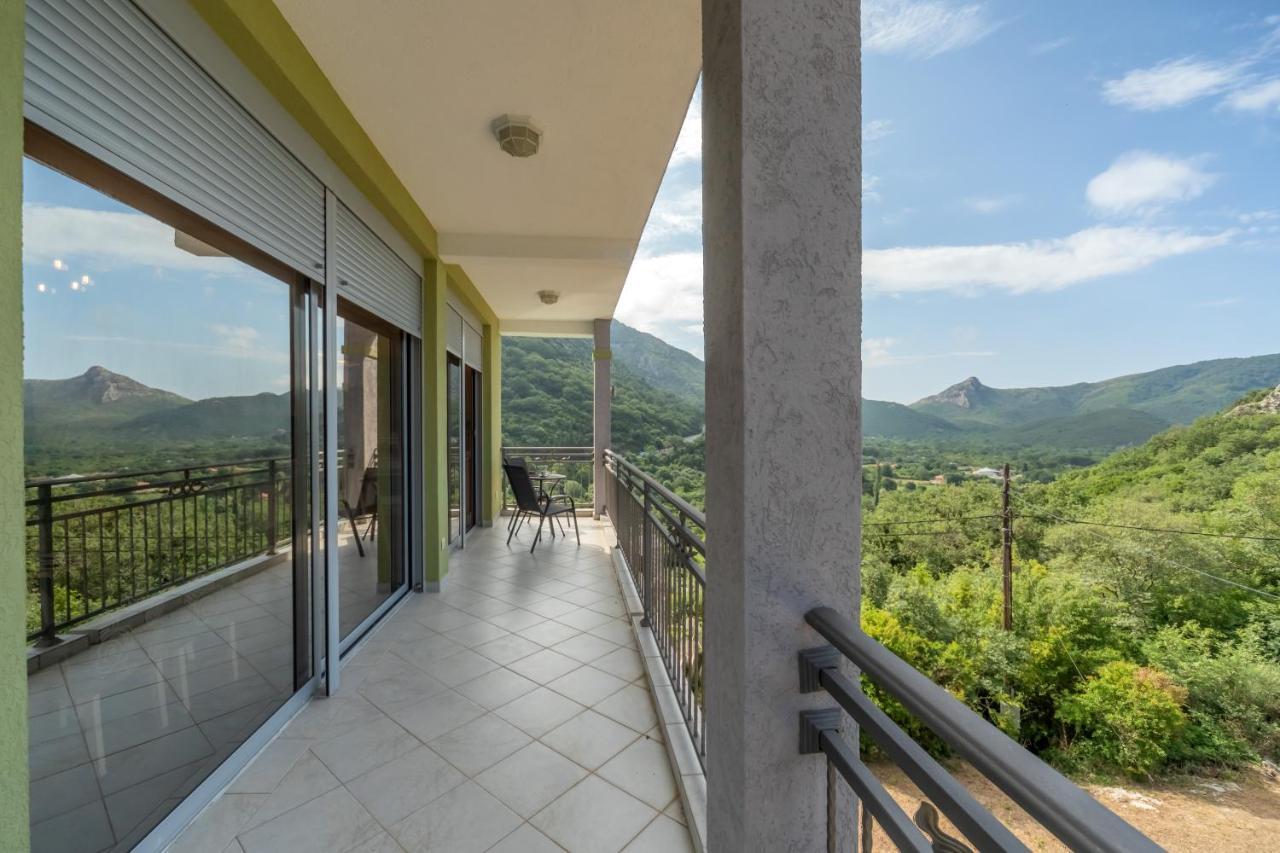 Villa Montenegrina Петровац Экстерьер фото